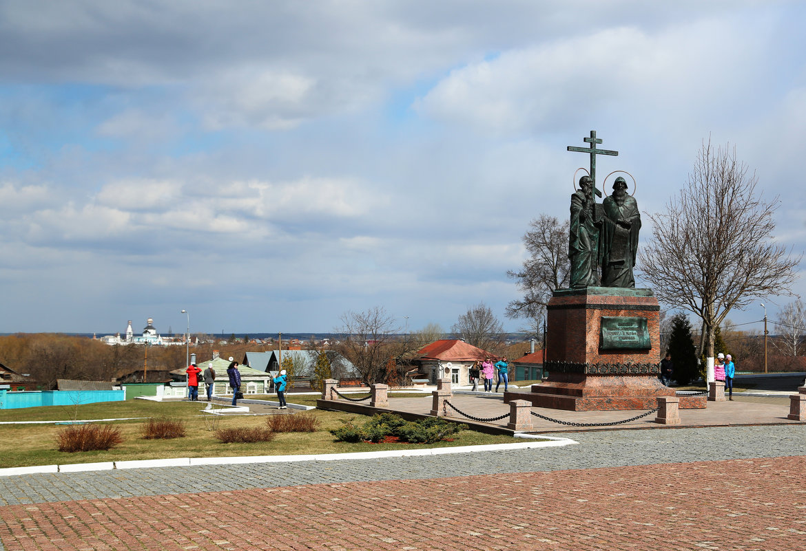 Памятник Кириллу и Мефодию, Коломна - Larisa Ulanova