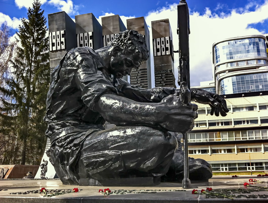 Екатеринбург. Памятник афганцам - Надежда Середа