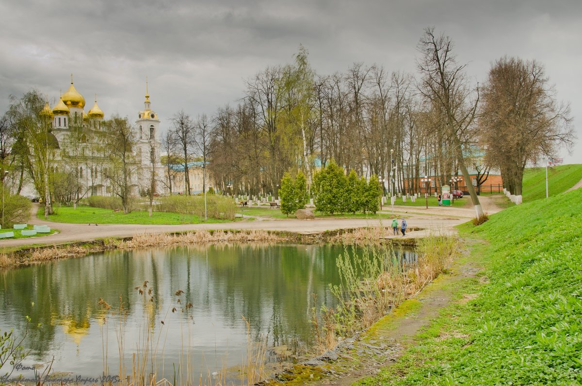 Успенский собор Дмитровского Кремля