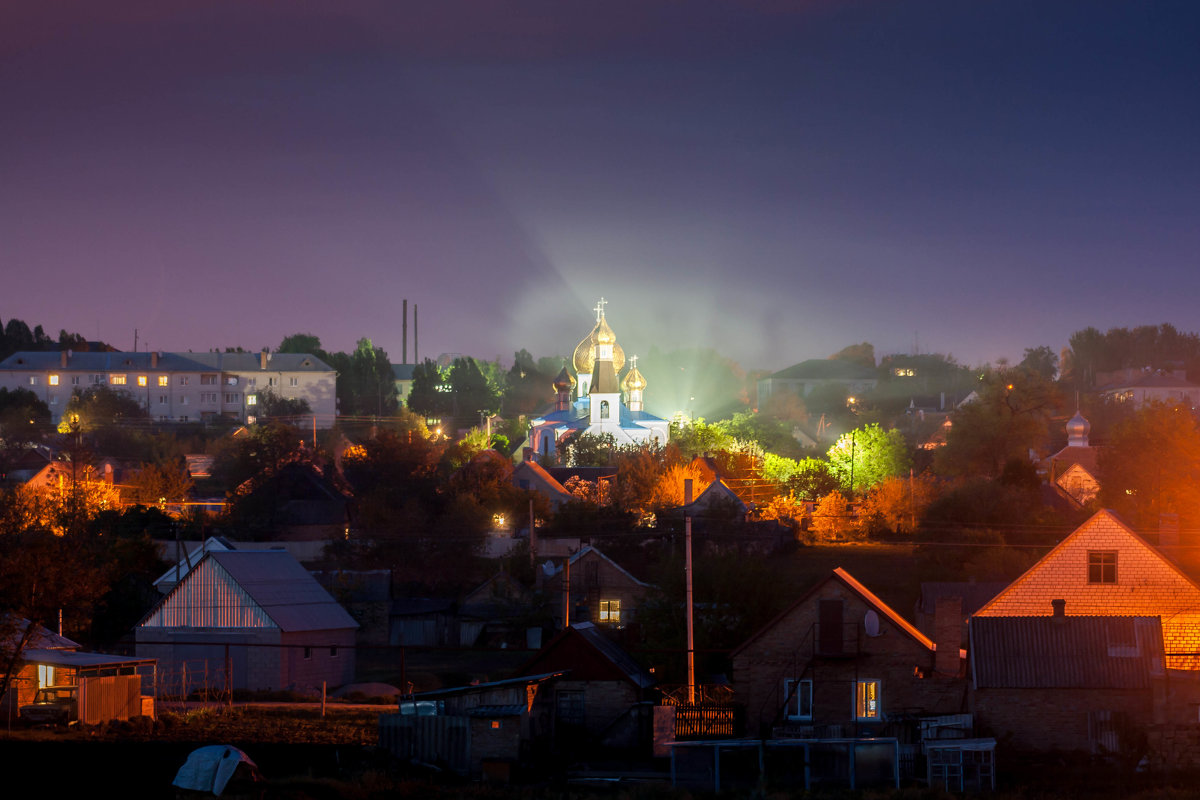 Храм ночью - Владимир Боровков