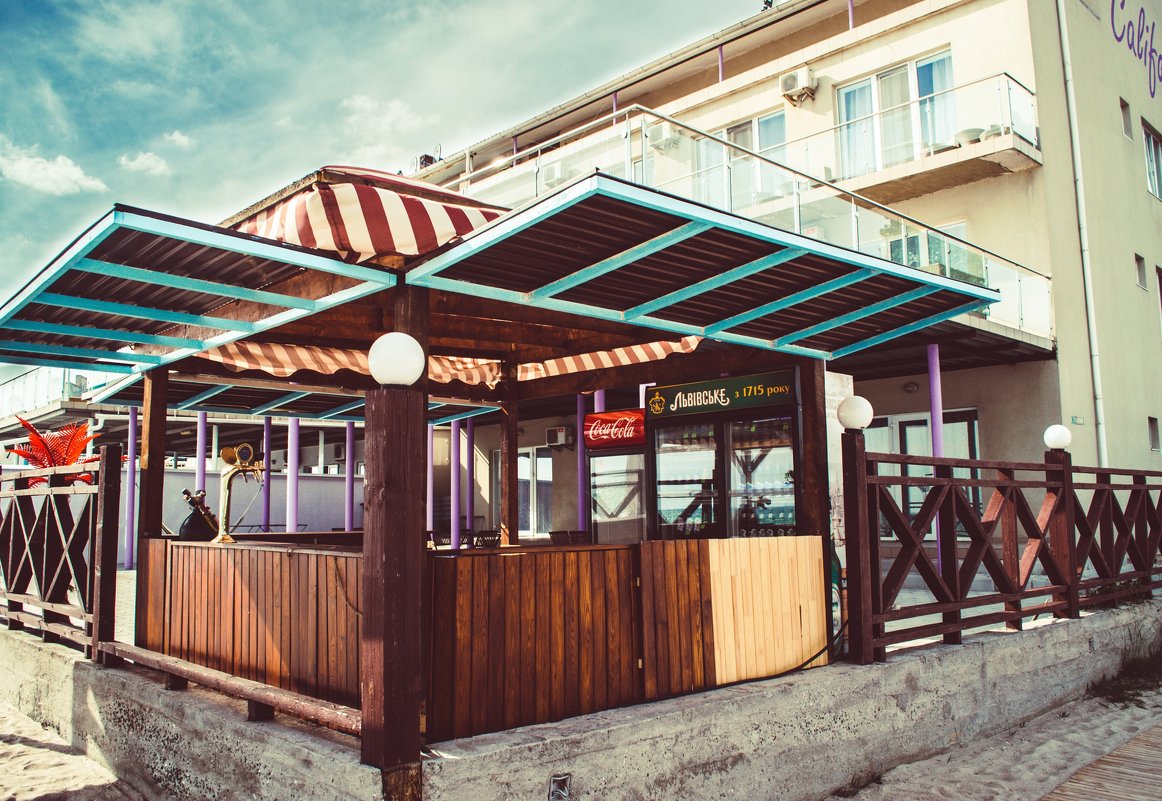 Bar on the beach - Konark 