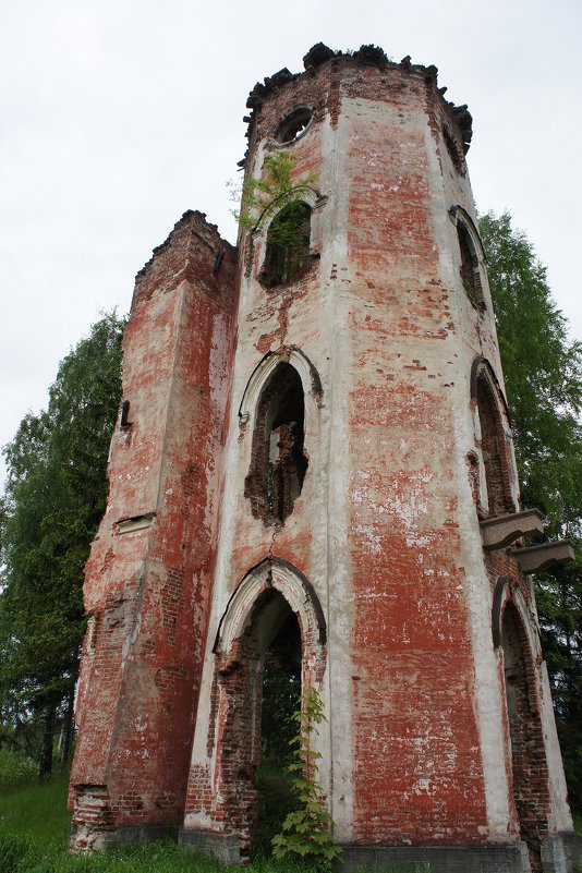 Башня замка Карла Притвица в Старом Гарклово - Елена Павлова (Смолова)