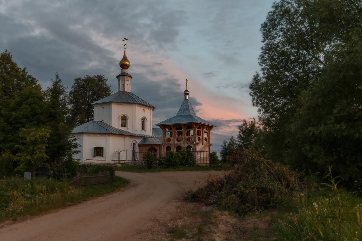 *** - Андрей Костров