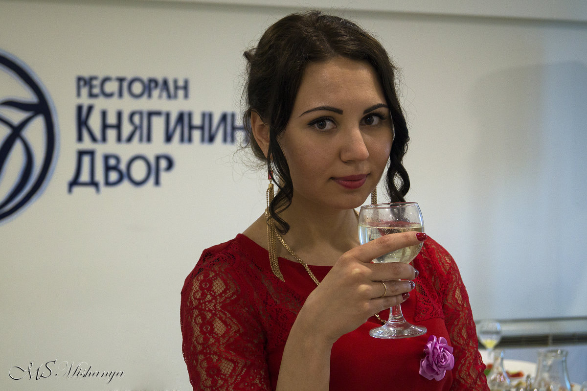 Юлия - Mishanya Moskovkin