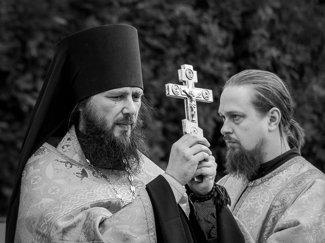 Братья во Христе - Владимир Голиков