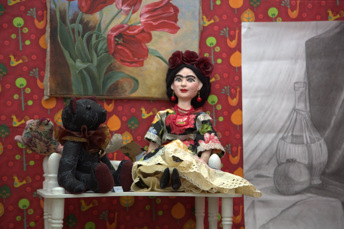 Выставка кукол. Фрида...та самая... - Елена Разумилова