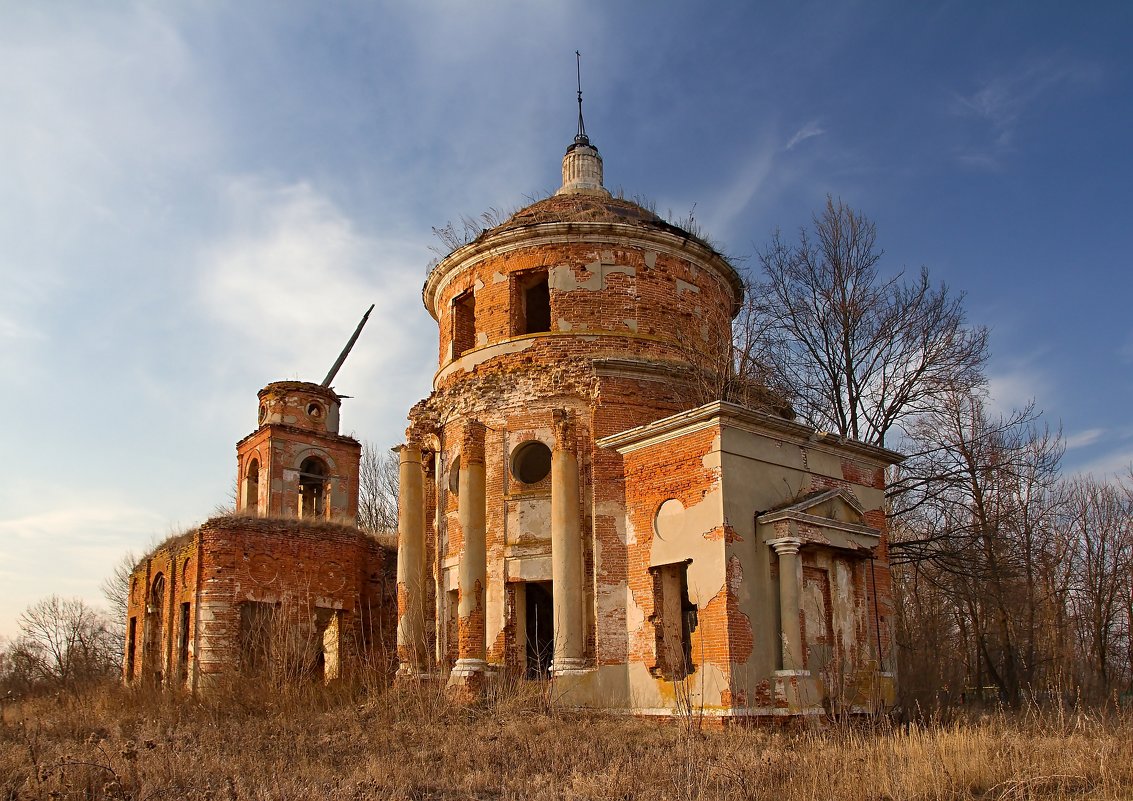 Разрушенный храм - Константин 