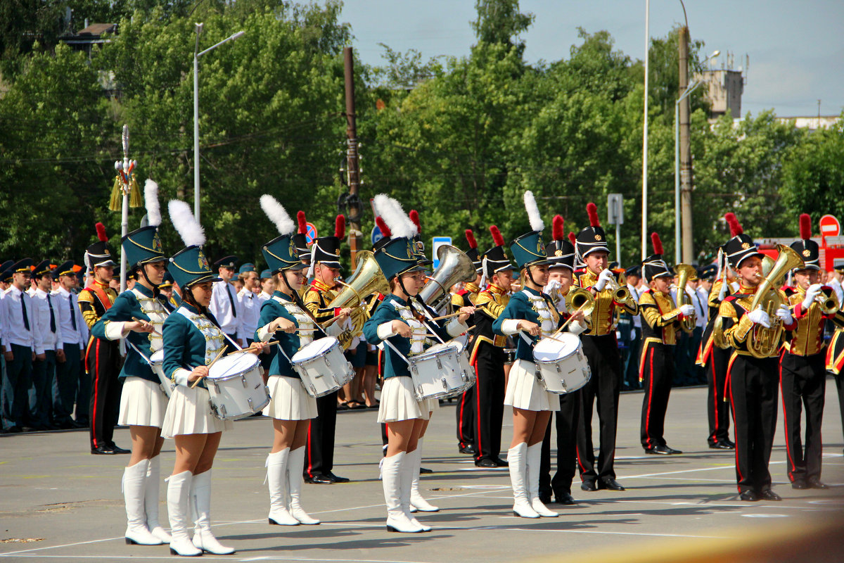 Торжественный парад - Tatyana Belova
