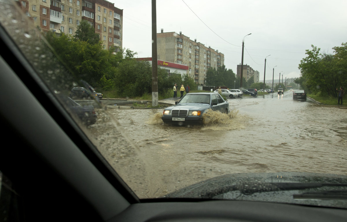 Водные виды спорта. ( Взгляд из окна ) - Владимир Терехов