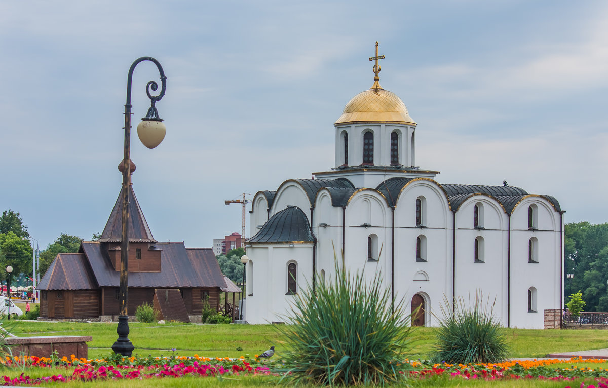 Храм Благовещенья Пресвятой Богородицы на берегу Западной Двины в Витебске - Victory Kryuchkova