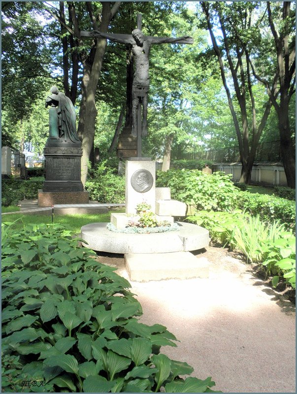 Надгробие Товстоногова Г.А - Вера 