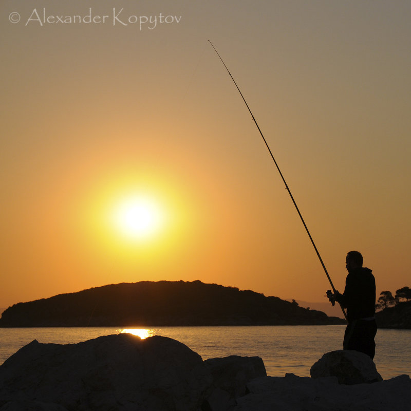Рыбалка на рассвете. Халкидики, Греция. - Alexander Kopytov
