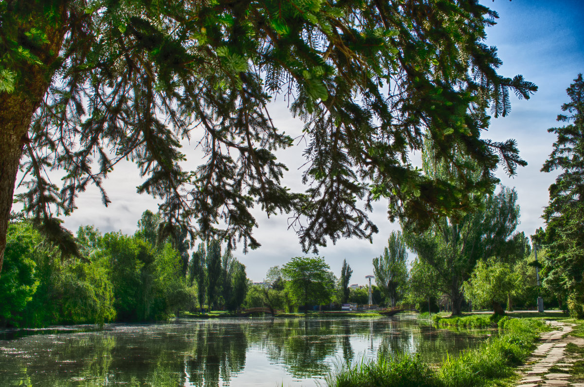 Гагаринский парк - Петр Корунец