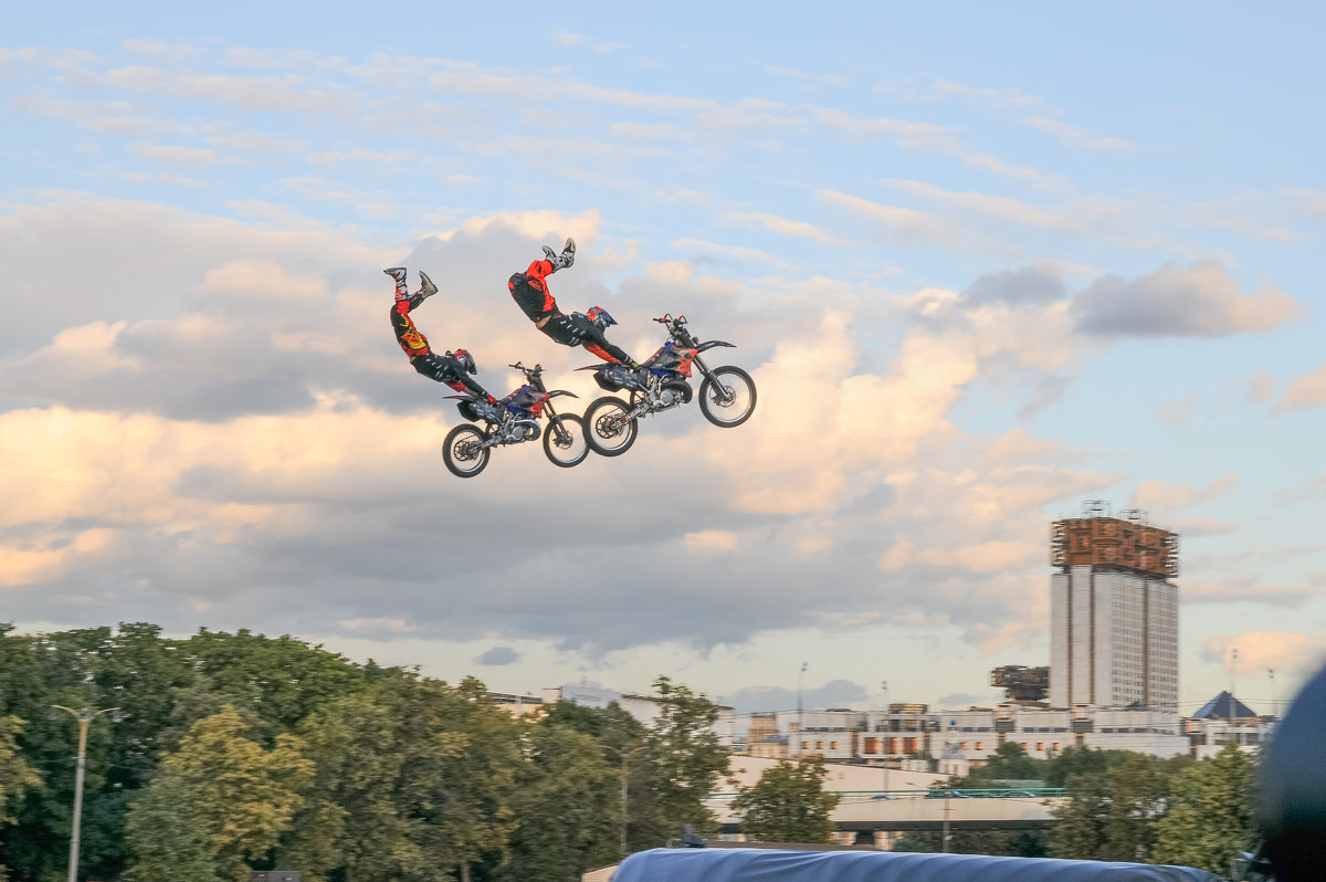 Adrenaline FMX Riders 2015 Москва - Lestar 