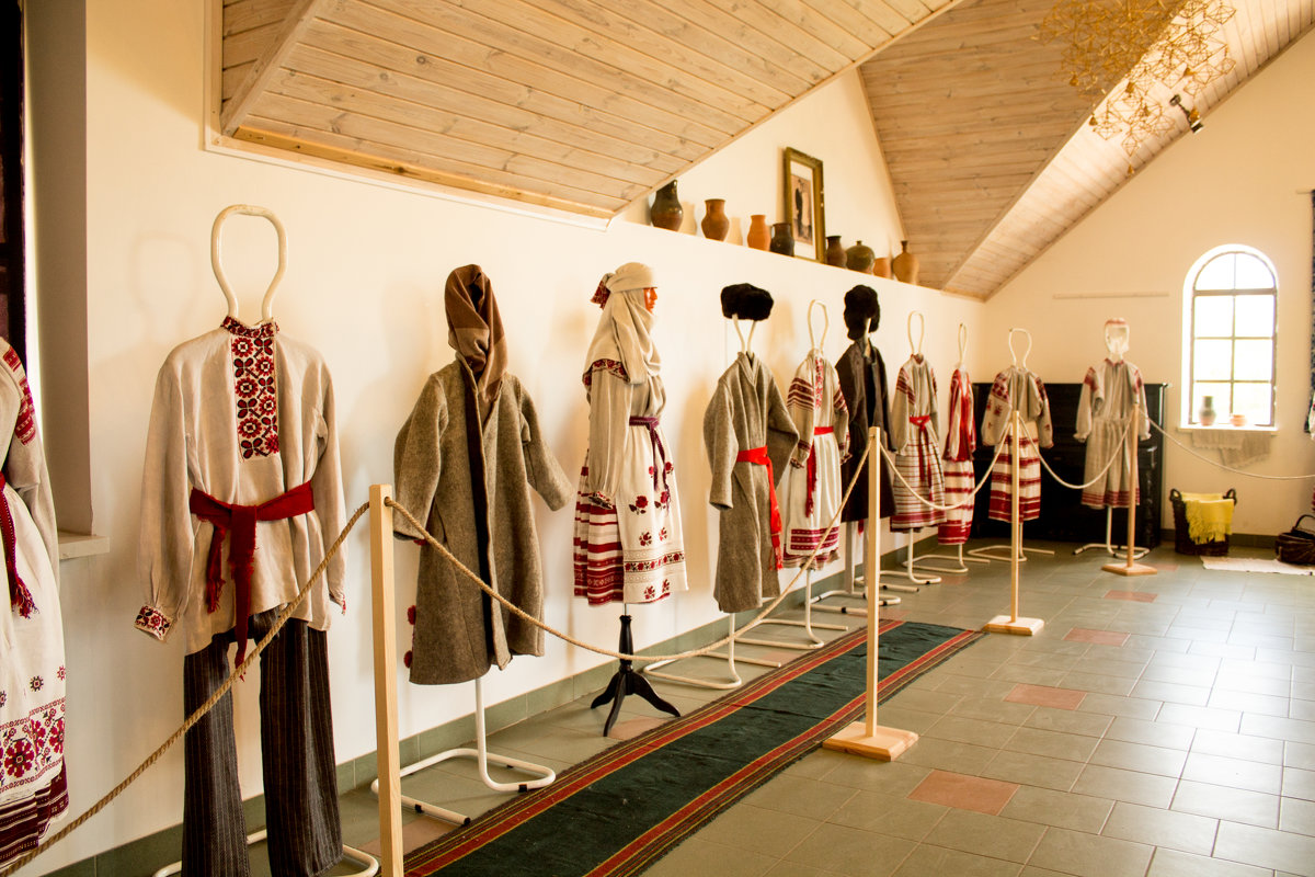 Национальные белорусские костюмы . - ольга каверзникова