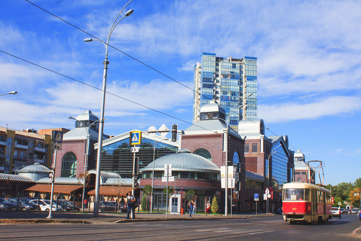 One of the streets of Kharkov - Алексей Гончаров