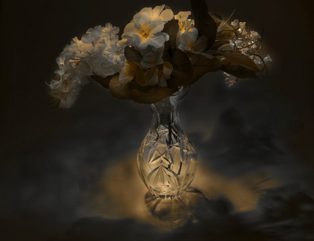 Цветы в вазе - Дмитрий 