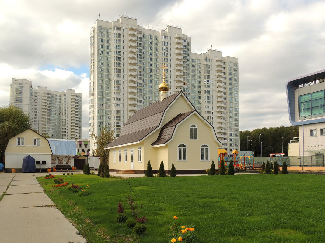 Москва. Церковь Николая, царя-мученика. - Александр Качалин