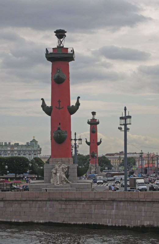 Ростральные колонны (Санкт-Петербург, Стрелка Васильевского острова) - Павел Зюзин