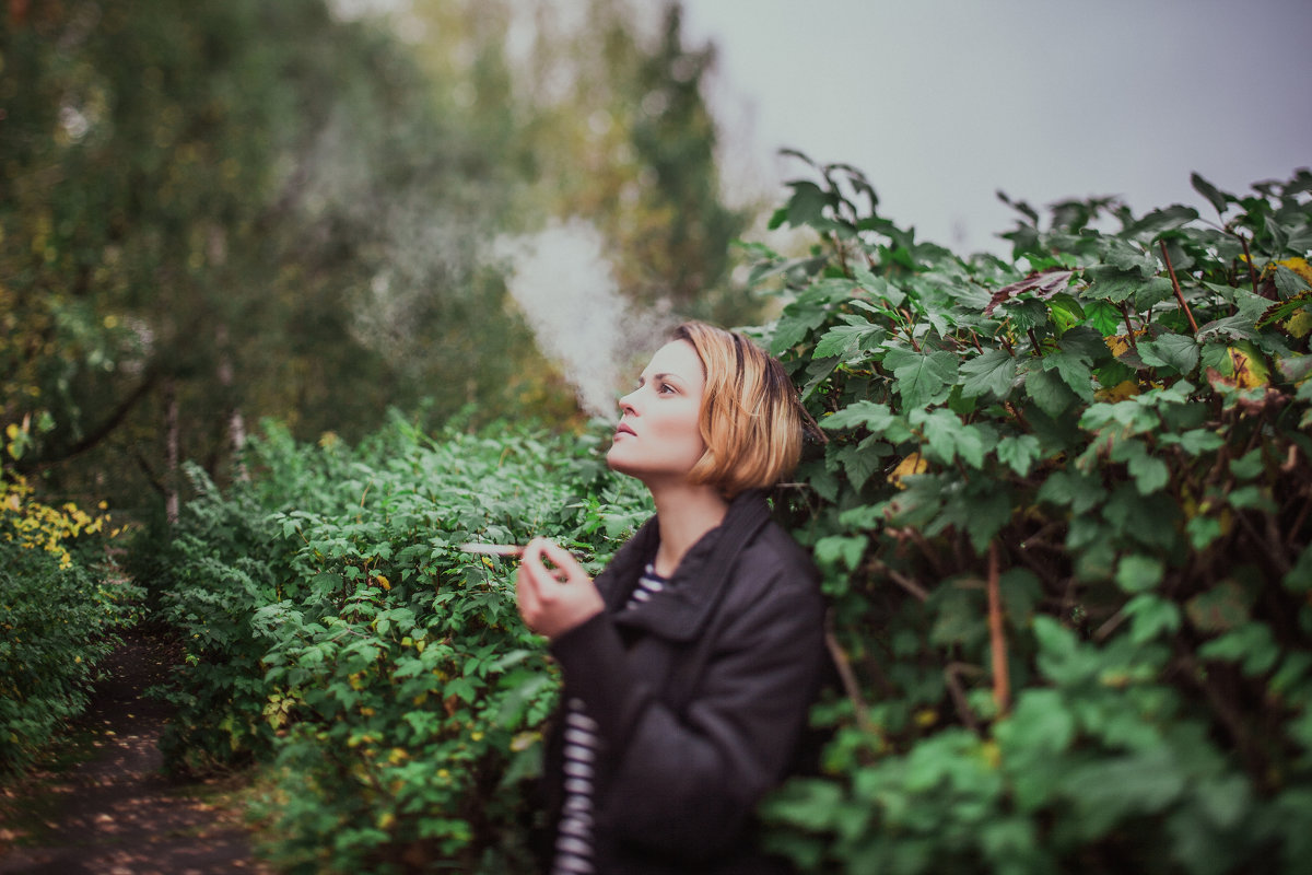 Smoke - Irina Kurzantseva