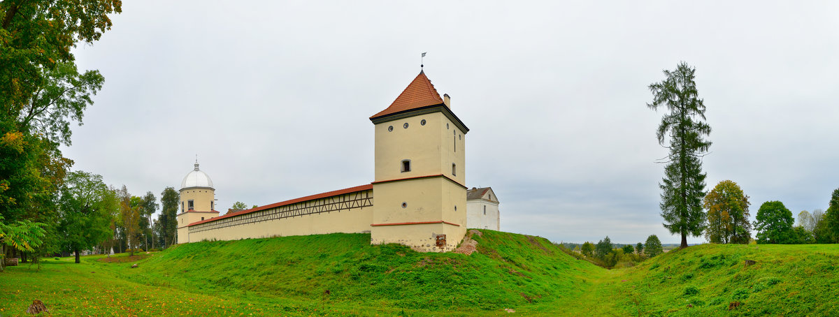 Замок в Любче - Petr Popov