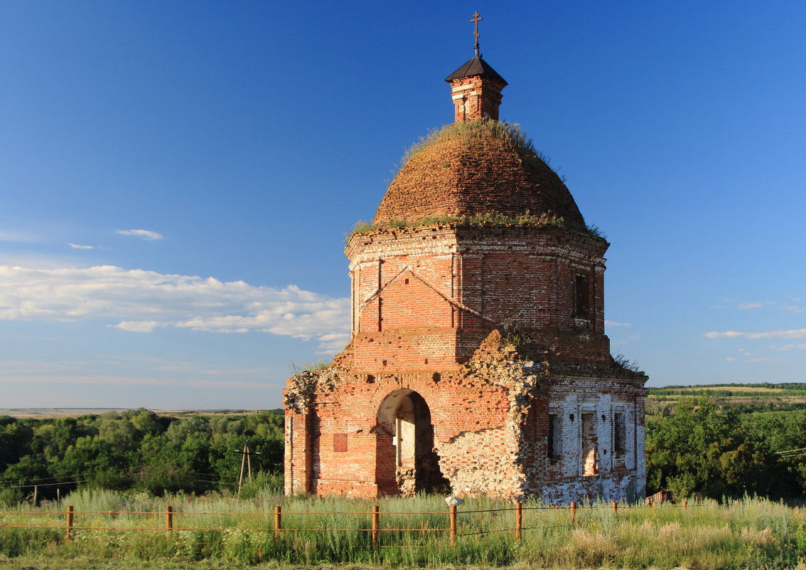 старая церковь - Александр Иванов