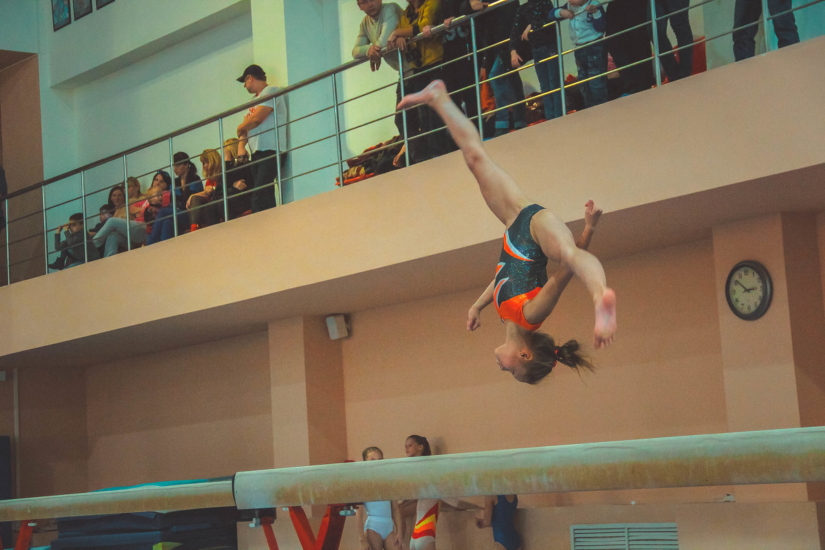 Соревнования по спортивной гимнастике - Anastasia Silver