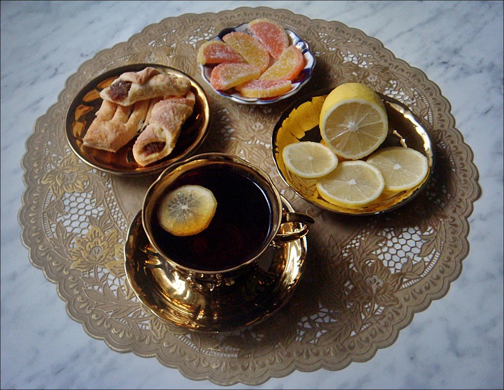 Чай с лимоном и лимонными дольками - Нина Корешкова