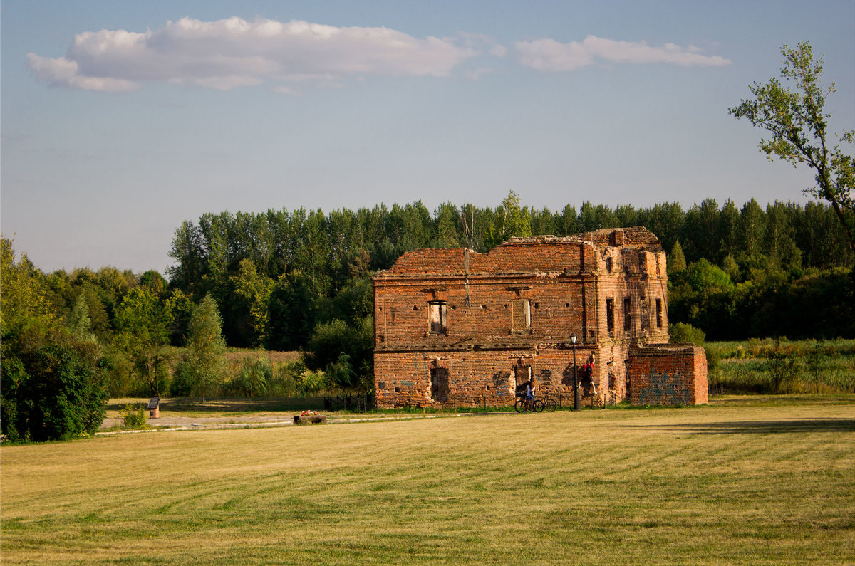 Руины мельницы в Лошицком парке .Минск - Светлана З