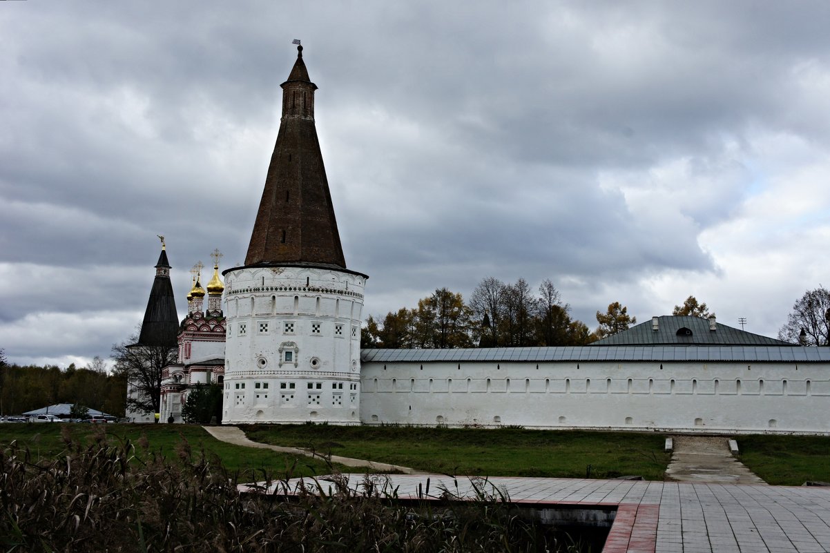 Иосифо-Волоцкий монастырь - Елена Павлова (Смолова)