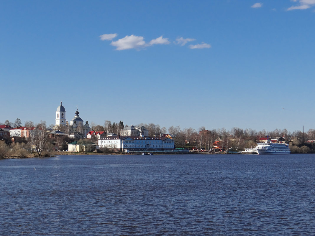 Переправа через Волгу - Светлана 