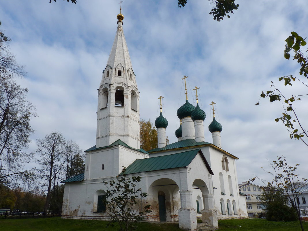 Церковь Николы Рубленый Город - вся устремленная  ввысь... - Galina Leskova