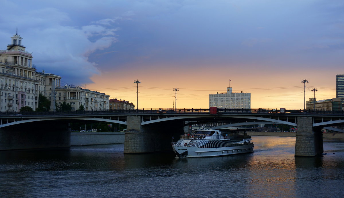 Москва река - Мила C