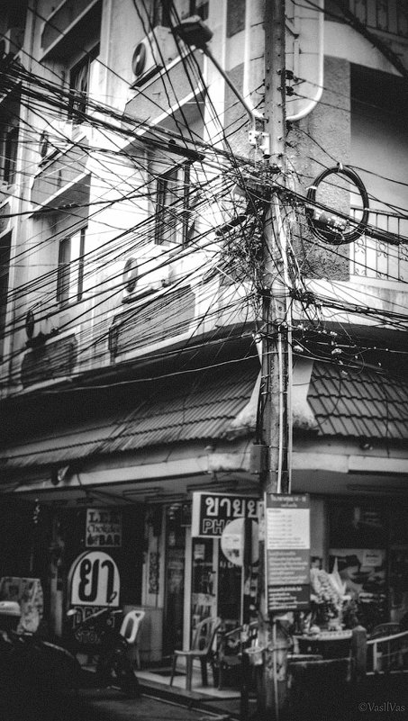 Post, street, wires.Pattaya. - Илья В.