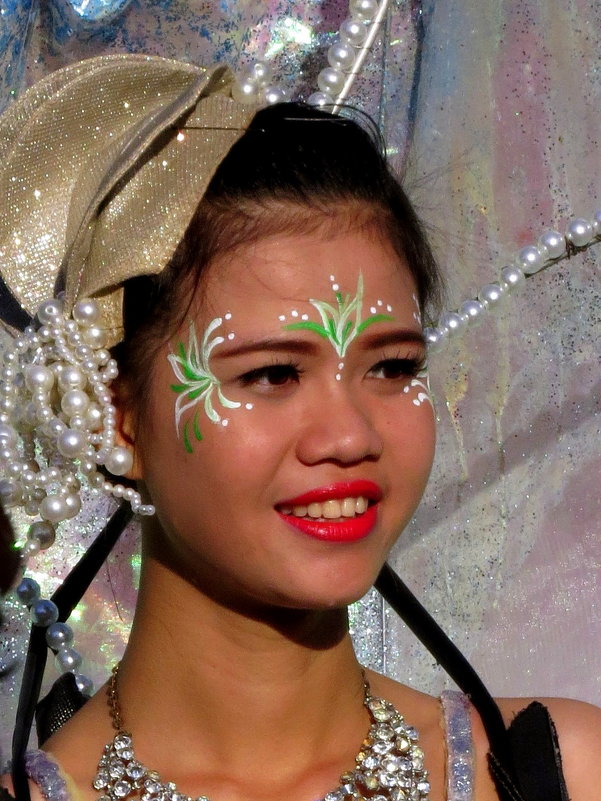 Вьетнамский карнавал - Маргарита 