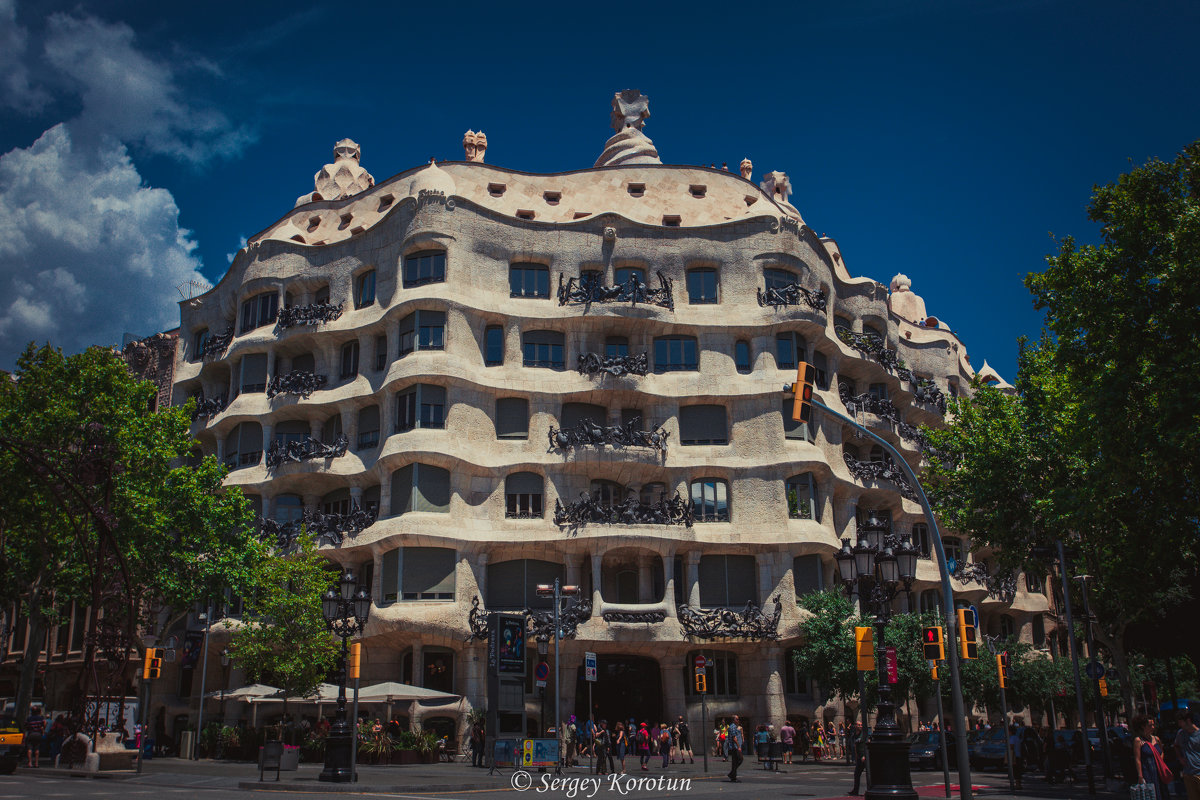 Casa Milà - Sergi 