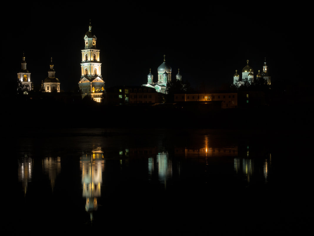 Дивеевский монастырь ночью - Андрей Холенко