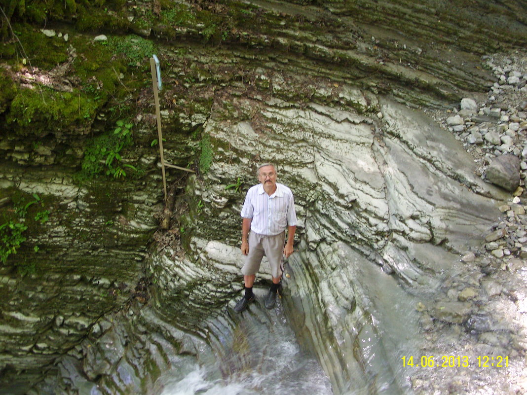 В одном из каскадов водопада Шапсуг - Виктор Мухин