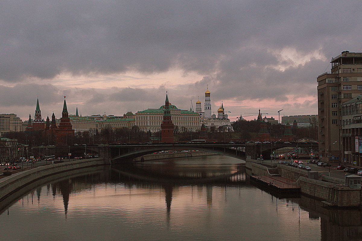 На Патриаршем мосту - Александра 