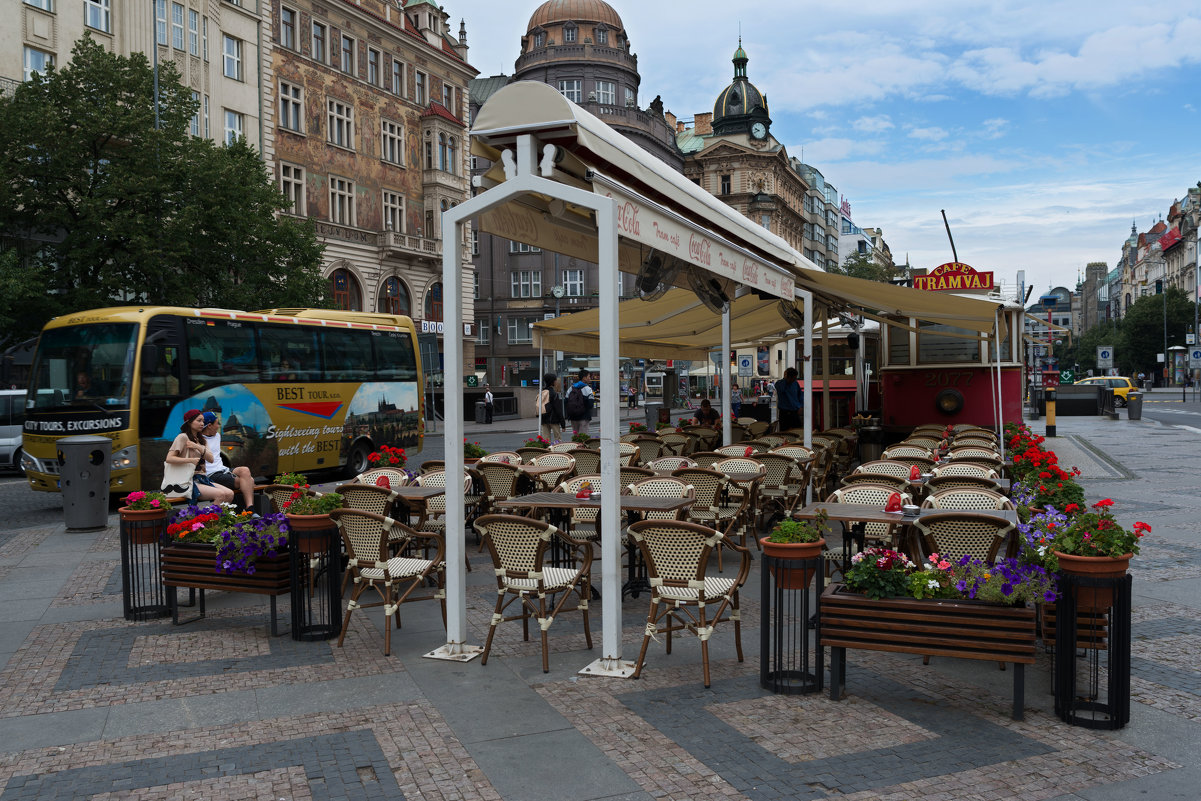 Кафе "Трамвай" (Прага) #4 - Олег Неугодников