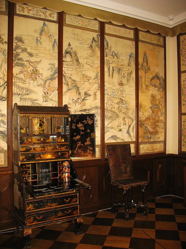Комната, украшенная китайскими обоями - Елена Павлова (Смолова)