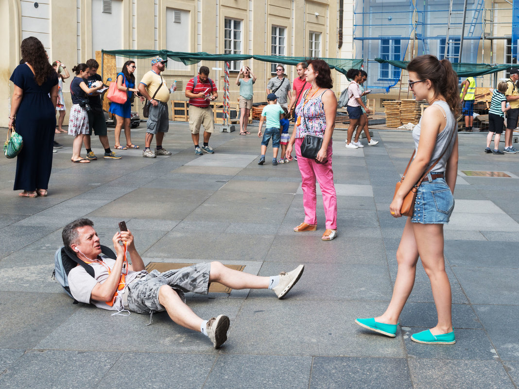 Туристы (Прага) #5 - Олег Неугодников