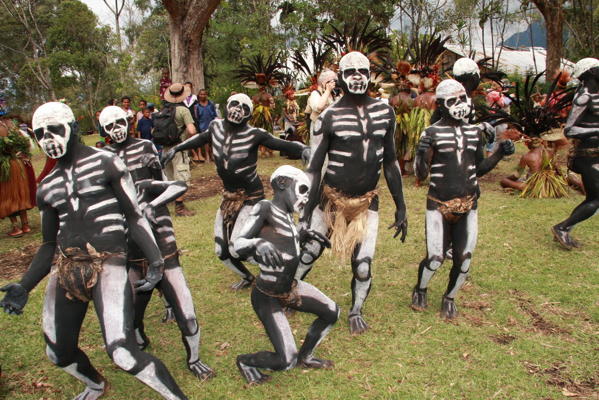 Ежегодный фестиваль "Mount Hagen Cultural Show".. - Антонина 