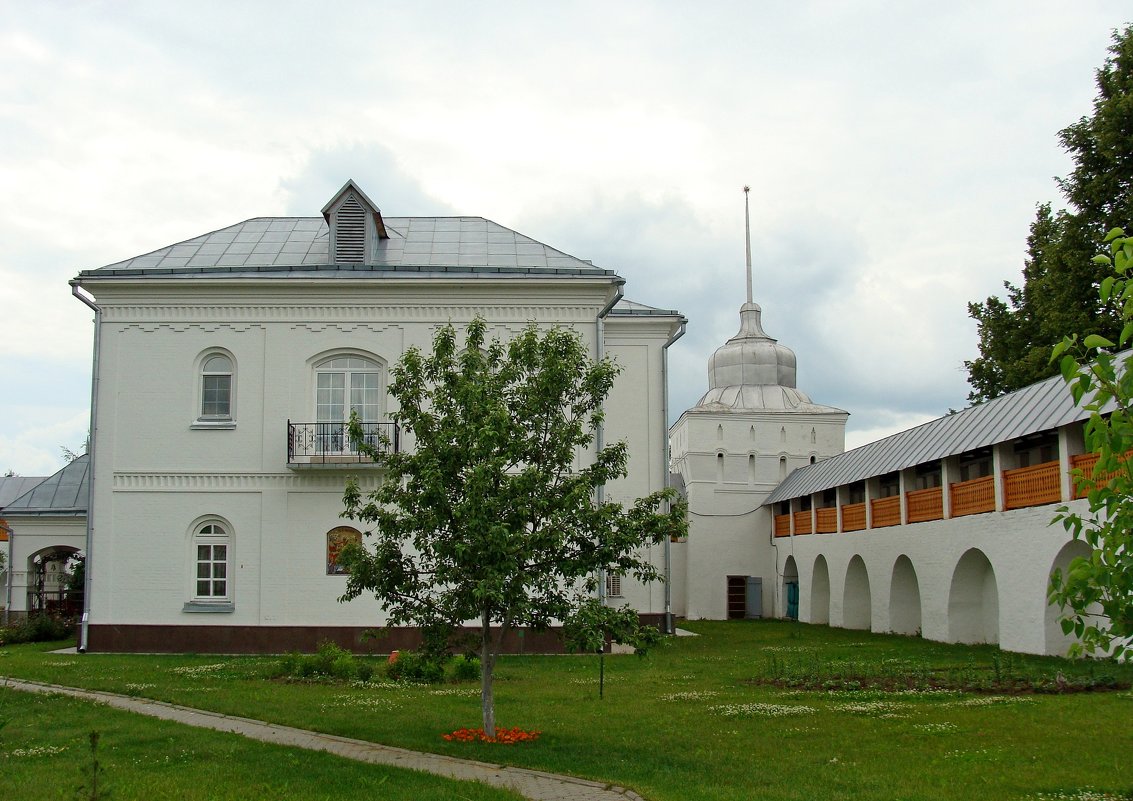 Толгский женский монастырь - Tata Wolf
