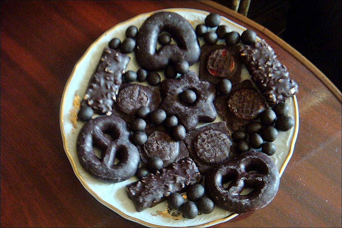 Шоколадный десерт - Нина Корешкова