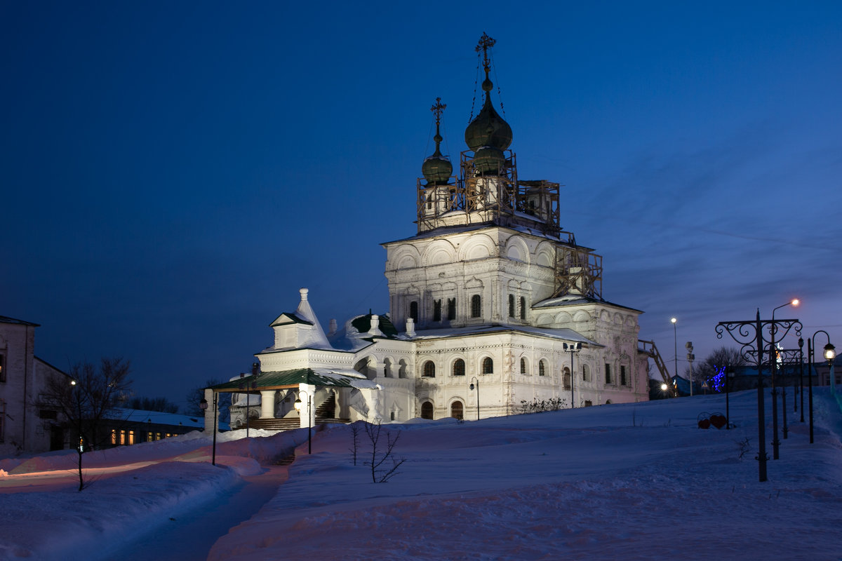 Соликамск Церковь зимой