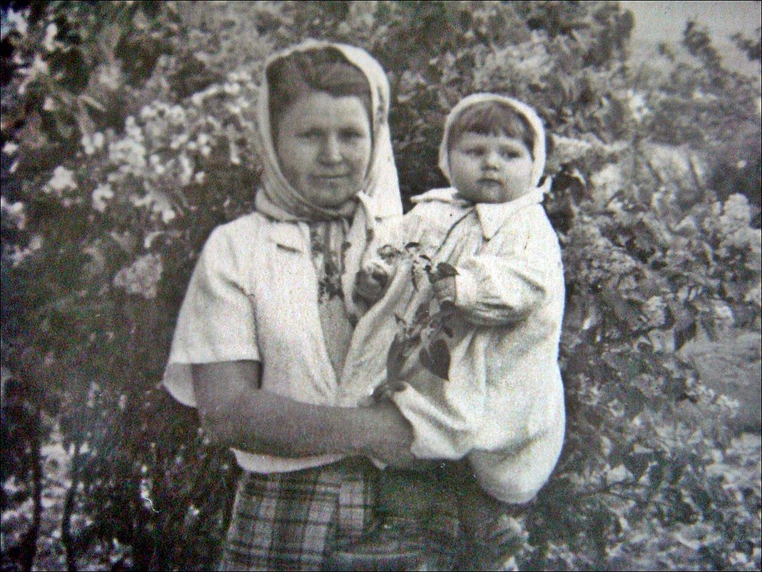 С племянницей. 1957 год - Нина Корешкова