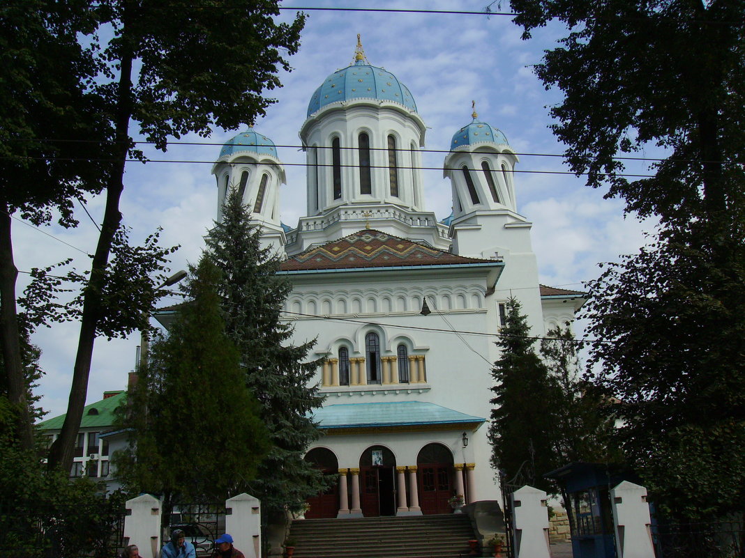 Православный  храм  в  Черновцах - Андрей  Васильевич Коляскин