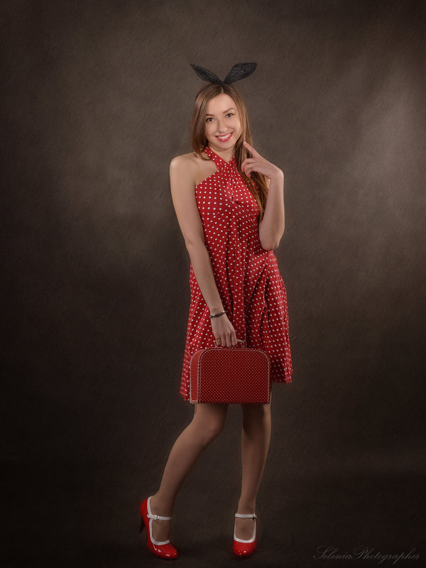 Маленькое красное платье в горошек - Elena Kuznetsova