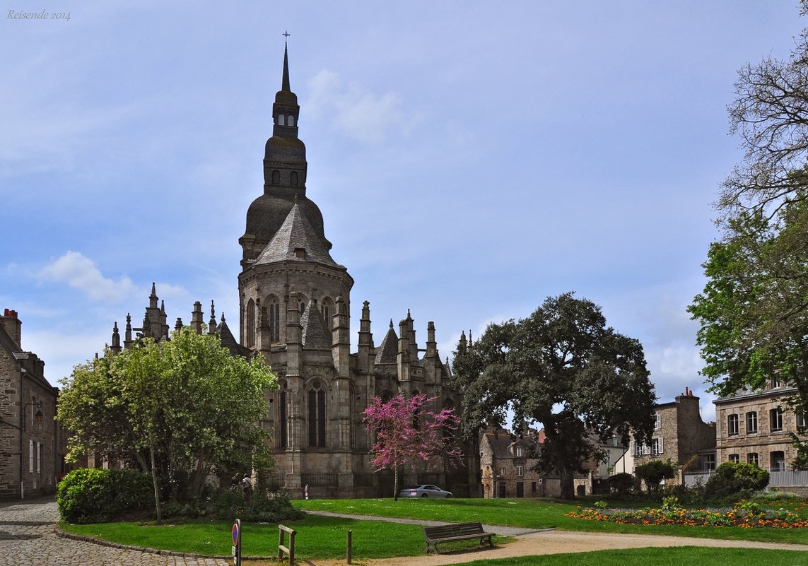 Basilique Saint-Sauveur - Mikhail Yakubovskiy